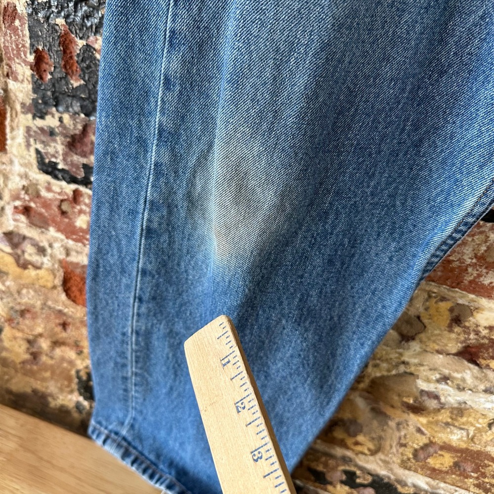 Levis 505 Jeans Mens 38x30 Regular Zip fly Blue denim Levi's - Picture 4 of 16
